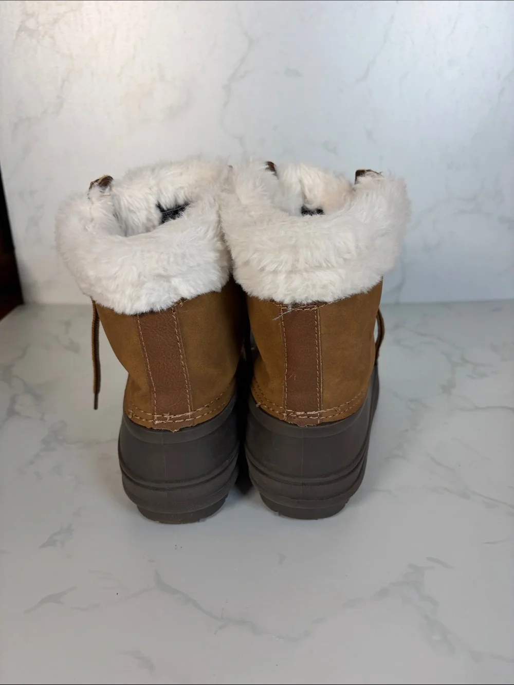 Nautica Brown Duck Boots Youth 4 Faux Fur Lined Insulated Winter Snow Weather